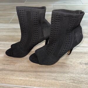 Black Women's Knit Eyelet Ankle Boots